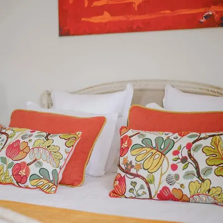 Holiday home Propriete De Famille De 660M Avec Piscine & Parc Nimes